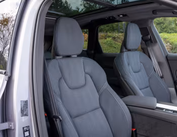 Intérieur Volvo XC60 T8 Plug-in Hybrid AWD [UK-spec] '2025–pr.