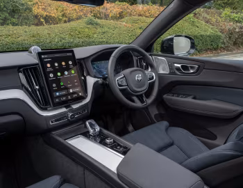 Intérieur Volvo XC60 T8 Plug-in Hybrid AWD [UK-spec] '2025–pr.