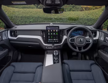 Panneau avant Volvo XC60 T8 Plug-in Hybrid AWD [UK-spec] '2025–pr.