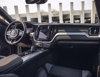 Panneau avant 2022–pr. Volvo XC60 T8 Polestar Engineered [North America] '2022–pr.