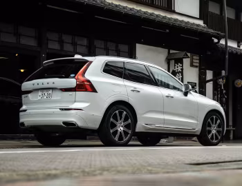 Volvo XC60 T8 Recharge AWD Inscription [Japan] '2021