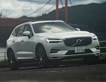 Volvo XC60 T8 Recharge AWD Inscription [Japan] '2021
