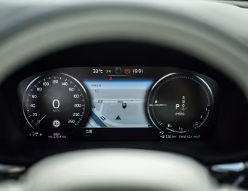 Painel Volvo XC60 T8 Recharge AWD Inscription [Japan] '2021
