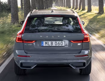 Volvo XC60 T8 Recharge AWD R-Design [Worldwide] '2021–pr.