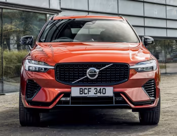 Volvo XC60 T8 Recharge AWD R-Design [UK-spec] '2021–pr.