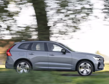 Volvo XC60 T8 Recharge AWD R-Design [Worldwide] '2021–pr.