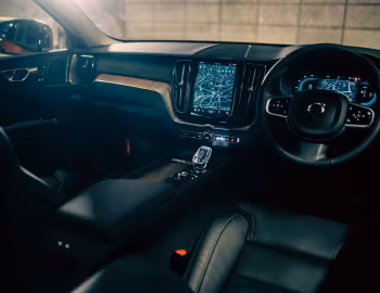 Panneau avant Volvo XC60 T8 Recharge Ultimate AWD R-Design [Japan] '2023–pr.