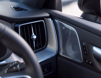 Intérieur Volvo XC60 T8 Recharge Ultimate "Black Edition" [UK-spec] '2024–pr.