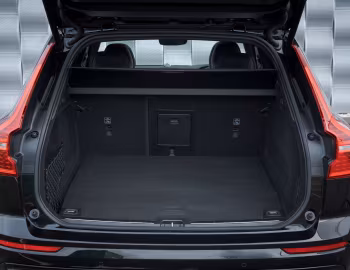 Coffre Volvo XC60 T8 Recharge Ultimate "Black Edition" [UK-spec] '2024–pr.