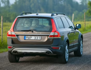 Volvo XC70 D5 [Worldwide] '2013–16