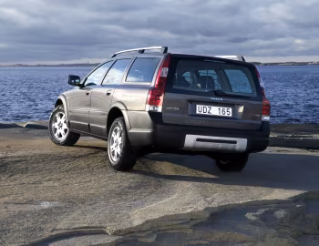 Volvo XC70 '2004–07