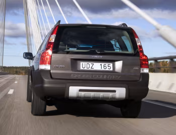 Volvo XC70 '2004–07