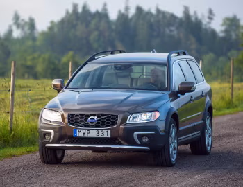 Volvo XC70 D5 [Worldwide] '2013–16