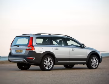 Volvo XC70 [UK-spec] '2013–16