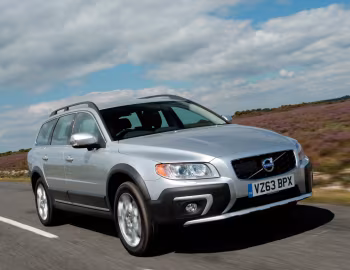 Volvo XC70 [UK-spec] '2013–16