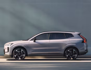 Volvo XC70 AWD [China] '2025–pr.