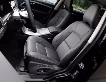 Intérieur Volvo XC70 D4 "Black" '2014–16