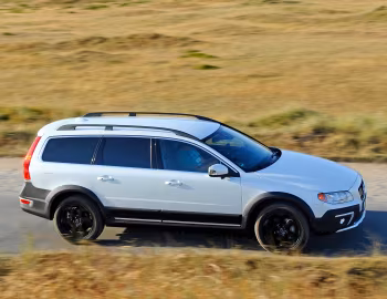 Volvo XC70 D5 [Worldwide] '2013–16