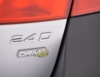 Volvo XC70 DRIVe [UK-spec] '2009–13