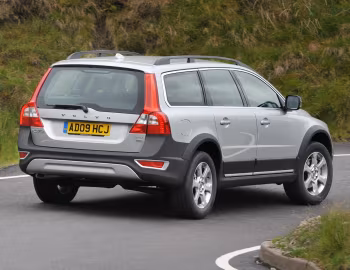 Volvo XC70 DRIVe [UK-spec] '2009–13