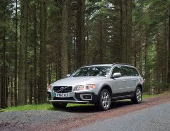 Volvo XC70 DRIVe [UK-spec] '2009–13