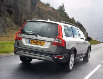 Volvo XC70 DRIVe [UK-spec] '2009–13