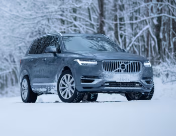 Volvo XC90 T8 Recharge AWD [Japan] '2020–24