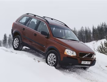 Volvo XC90 [Worldwide] '2002–06