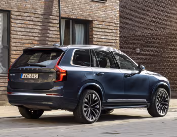 Volvo XC90 B5 AWD [Worldwide] '2024–pr.