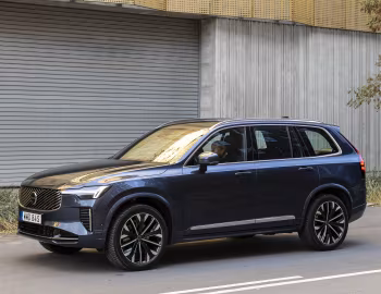 Volvo XC90 B5 AWD [Worldwide] '2024–pr.