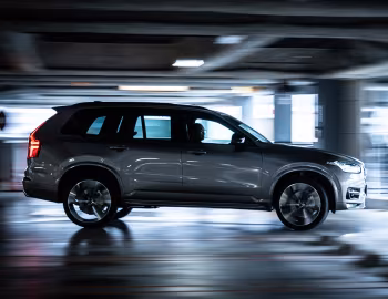 Volvo XC90 B6 AWD R-Design [Japan] '2020–pr.