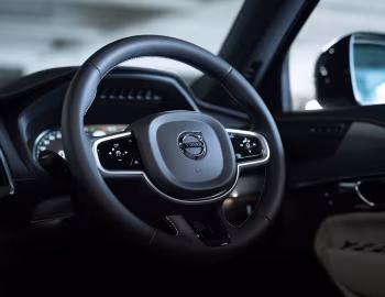 Interior Volvo XC90 B6 AWD R-Design [Japan] '2020–pr.