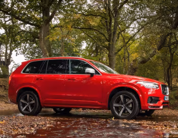 Volvo XC90 D5 R-Design [UK-spec] '2015–19