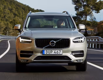 Volvo XC90 T5 Momentum [Worldwide] '2015–19