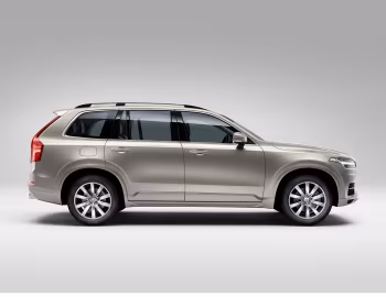 Volvo XC90 T5 Momentum [Worldwide] '2015–19