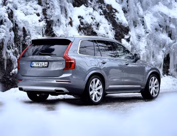 Volvo XC90 T5 Inscription [Worldwide] '2015–19
