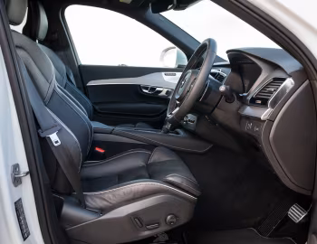 Interior Volvo XC90 T6 R-Design [UK-spec] '2015–19