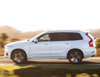 Volvo XC90 T6 R-Design [UK-spec] '2015–19