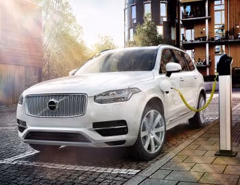 Volvo XC90 T8 Inscription [Worldwide] '2015–19