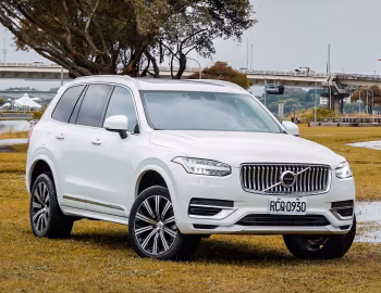 Volvo XC90 T8 Inscription [Taiwan] '2017–19
