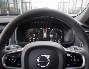 Painel Volvo XC90 T8 R-Design [UK-spec] '2016–19