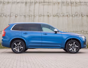 Volvo XC90 T8 R-Design [UK-spec] '2016–19