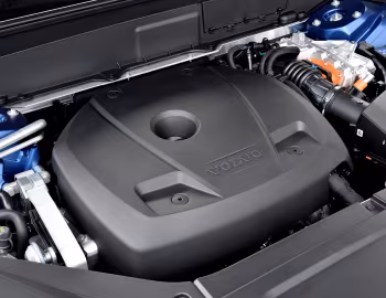 Sous la capuche Volvo XC90 T8 R-Design [Worldwide] '2016–19
