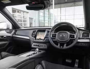 Painel frontal Volvo XC90 T8 R-Design [UK-spec] '2016–19