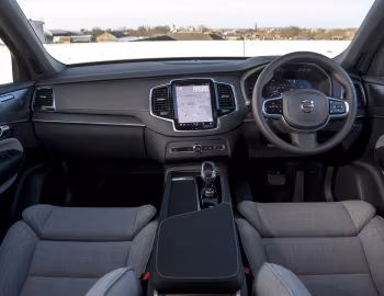 Panneau avant Volvo XC90 T8 Recharge AWD R-Design [UK-spec] '2021–pr.