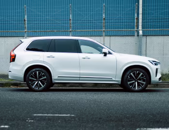 Volvo XC90 Ultra B5 AWD [Japan] '2025–pr.