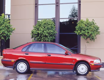 Volvo S40 [Australia] '2000–02