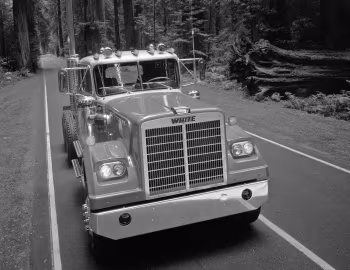 1973–79 White Western Star 4864 '1972–79