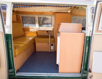 Interior 1966 Volkswagen Typ 2 Westfalia Dormobile Camper (2212 / T1)