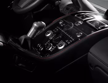 Intérieur Wheelsandmore Aston Martin DBS "Carbon Edition" '2012